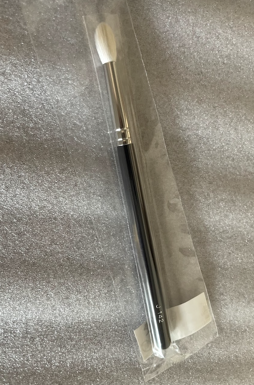 Hakuhodo J142 Eye Shadow Brush Round (Basics/Selections) Hair: Goat