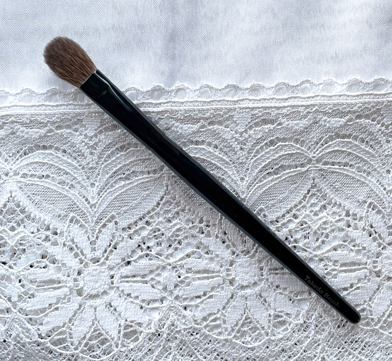 Takeda SH12SQU (R023) eyeshadow brush (Red squirrel) European Dressed