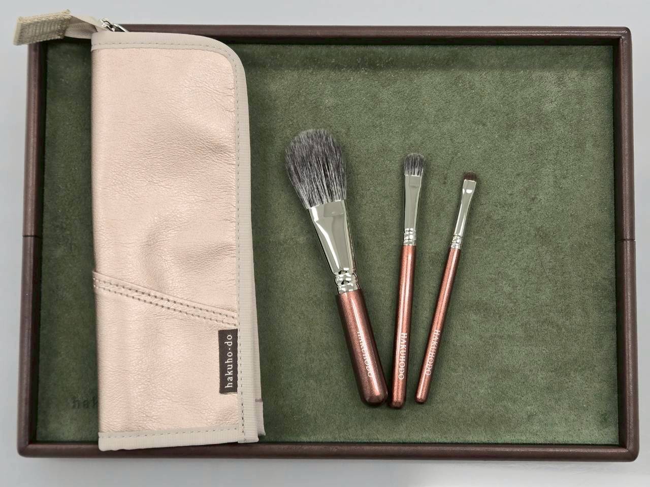 Hakuhodo Natural Makeup Set (ナチュラルメイクセット)(Oct 2025)