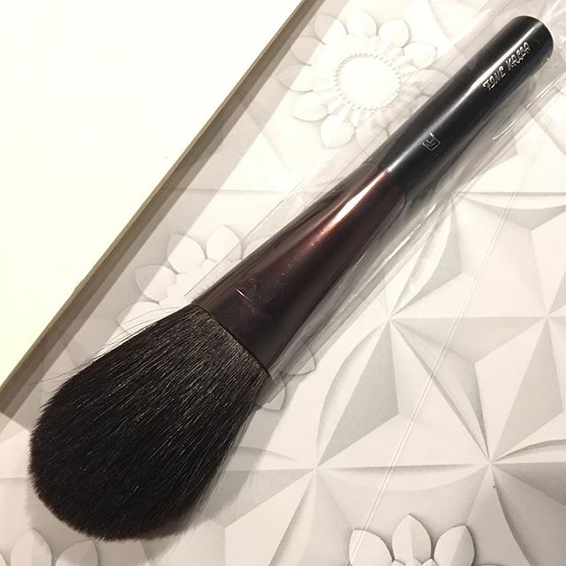 Kyureido KT-001 Powder Brush
