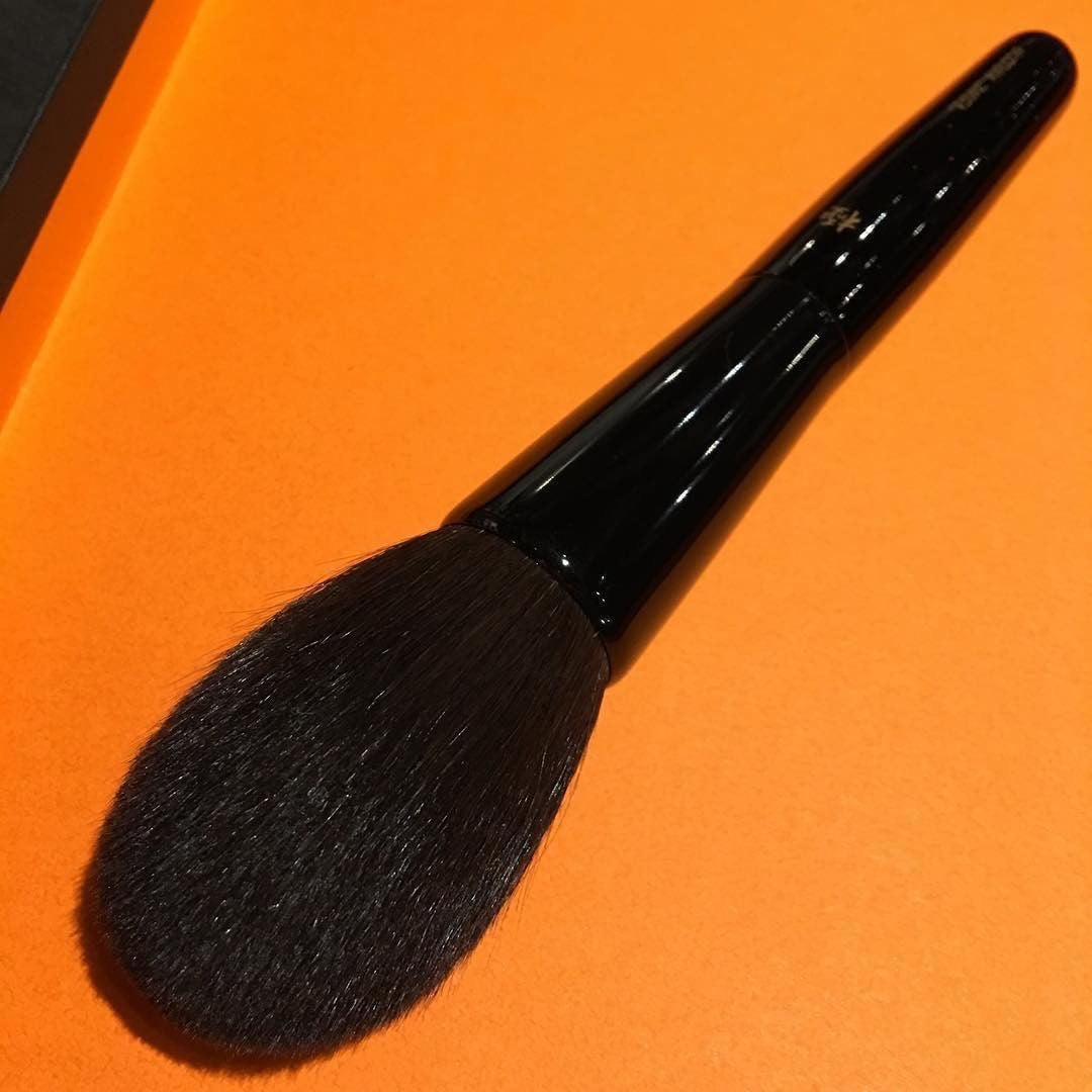 Fude hotsell Japan Kyureido Cheek Brush - New