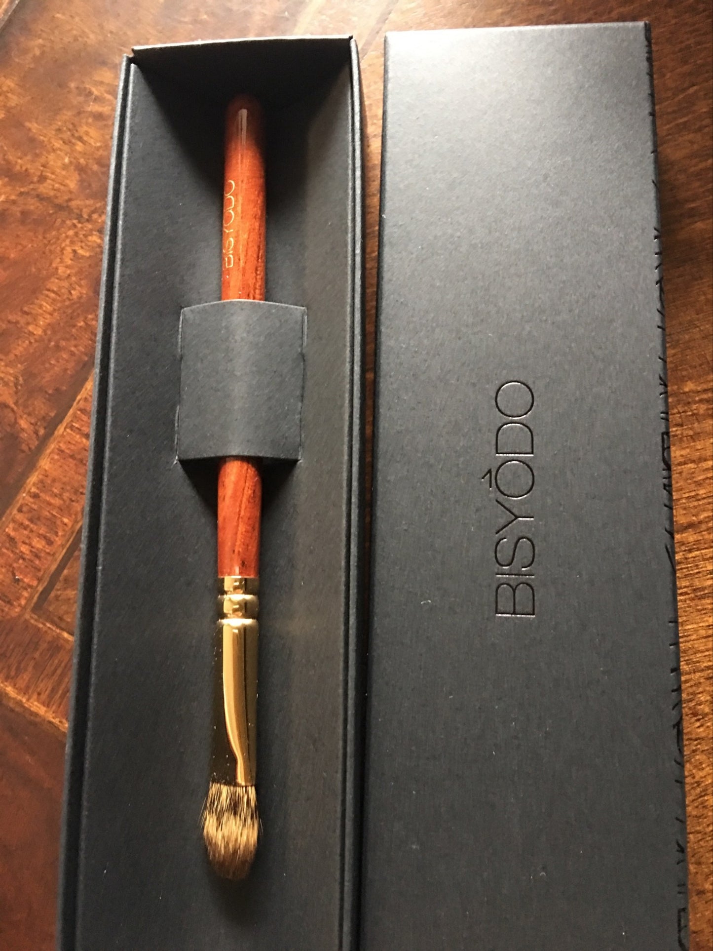 Bisyodo B-ES-05 Eyeshadow Round & Flat