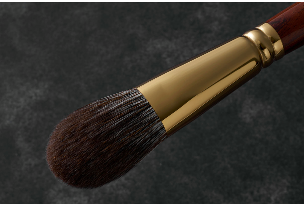 Bisyodo B-C-02 Perfect Fit Cheek Brush (Round Flat) Fox Hair / Saikohō Goat Hair