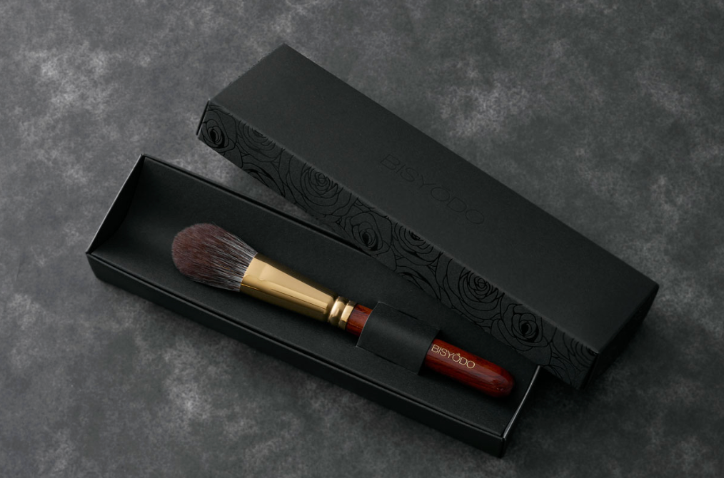 Bisyodo B-C-02 Perfect Fit Cheek Brush (Round Flat) Fox Hair / Saikohō Goat Hair
