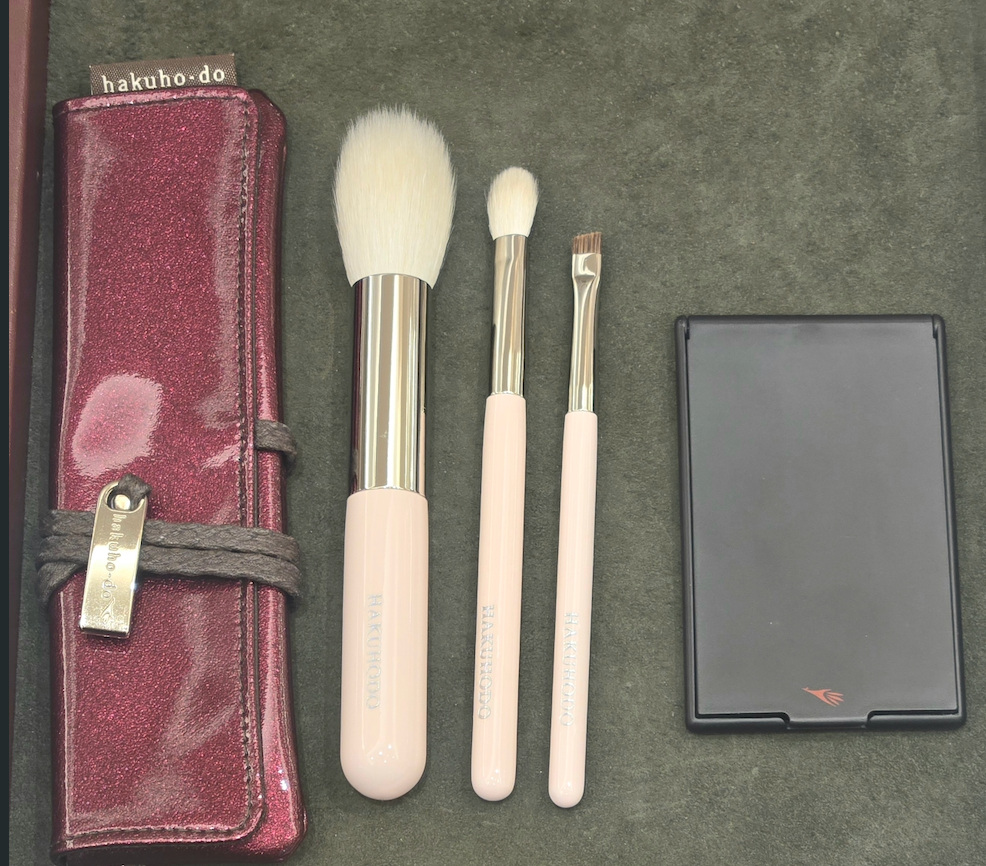 Hakuhodo  Spring Beauty Set
