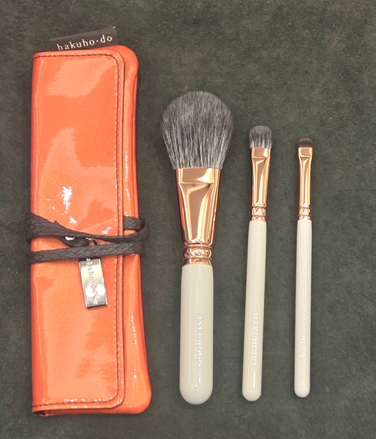Hakuhodo  Point Makeup Set