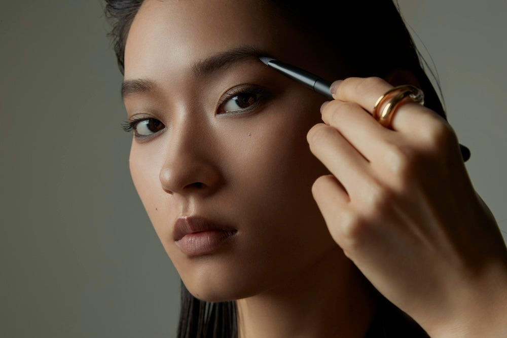 6. SOYO Eyebrow Brush