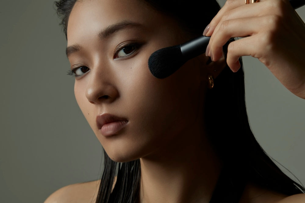 2. SOYO Cheek Brush