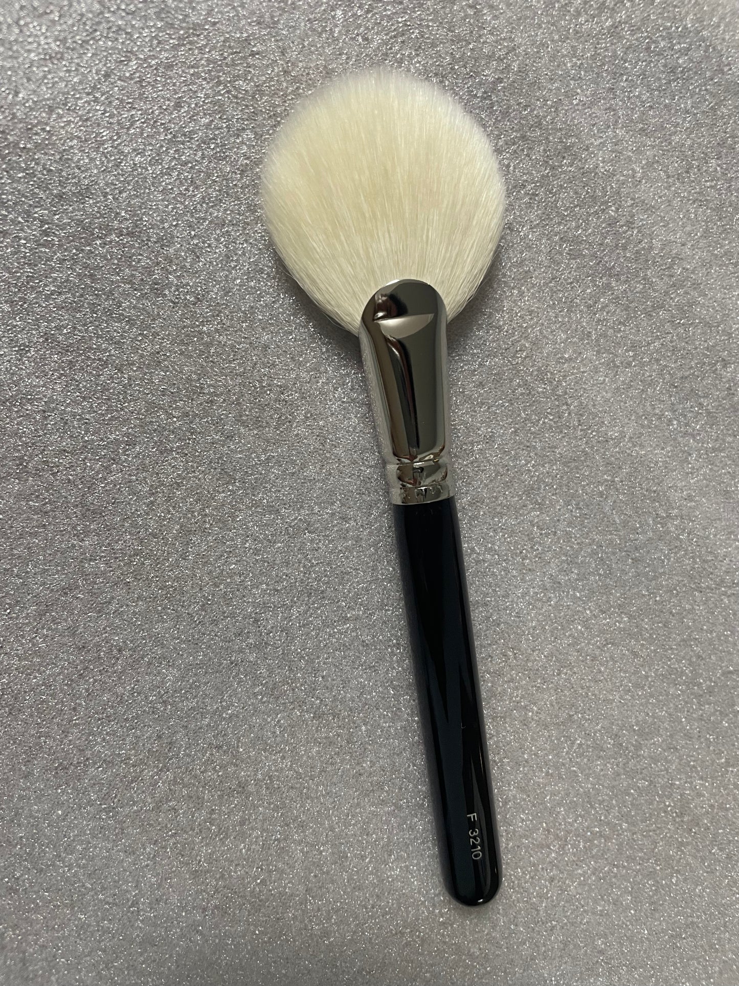 Hakuhodo F3210 Ougi round  ( Goat・Synthetic fiber)