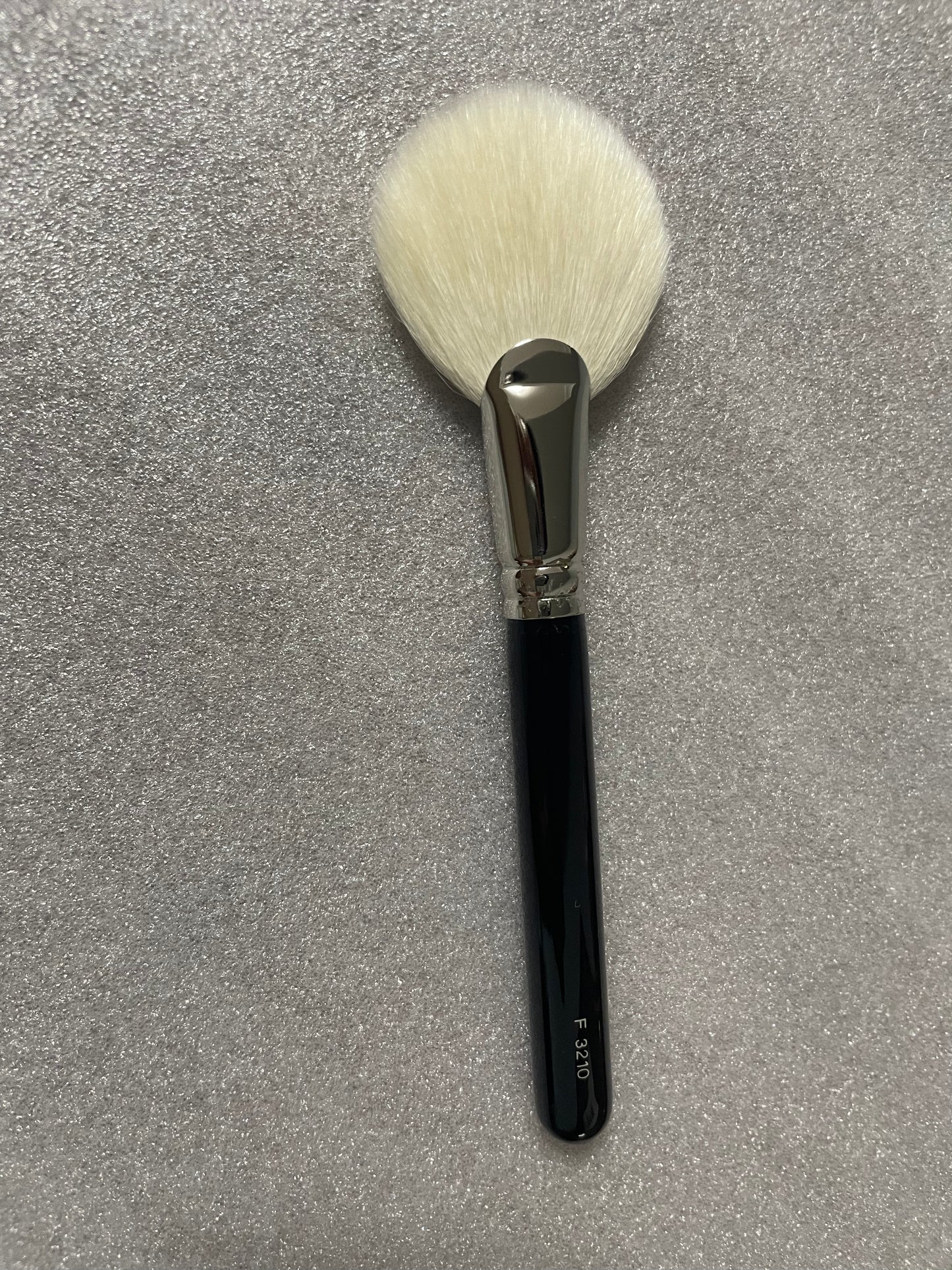 Hakuhodo F3210 Ougi round  ( Goat・Synthetic fiber)