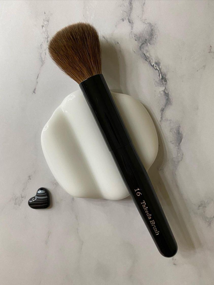 Takeda No.16RS EXS Round Cheek deals Brush