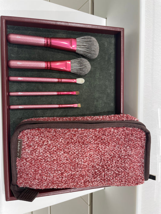 Hakuhodo Essential Purple set ( Jan 2025)