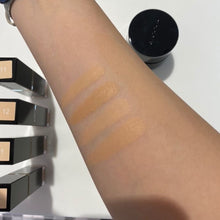 Load image into Gallery viewer, Suqqu Intense Cover Concealer
