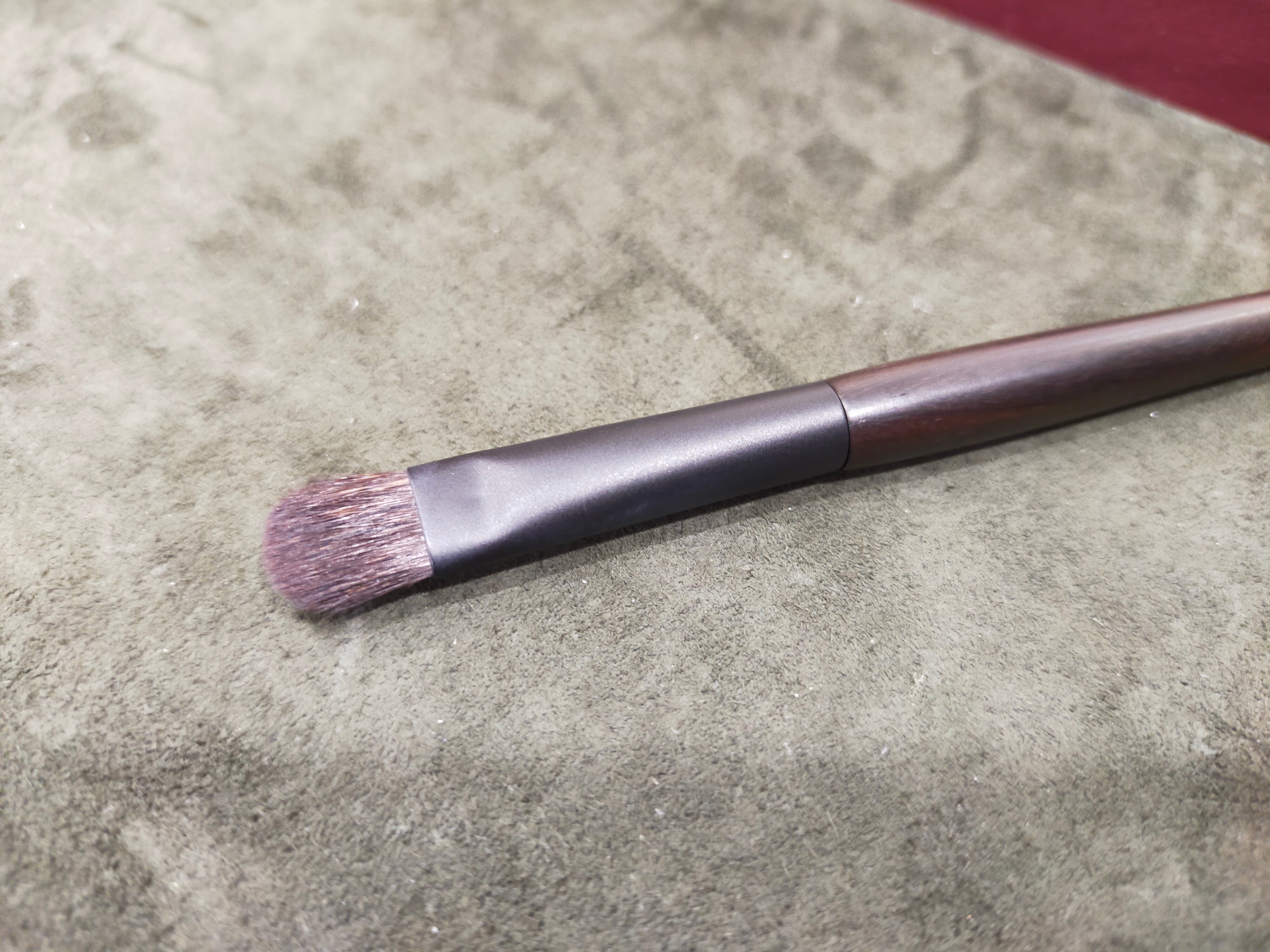 SUQQU Eyeshadow Brush L 100% Gray Squirrel store