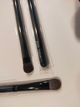 Load image into Gallery viewer, Fude Japan Eyeshadow  (the same as SUQQU Grey Squirrel brushes that were discontinued)
