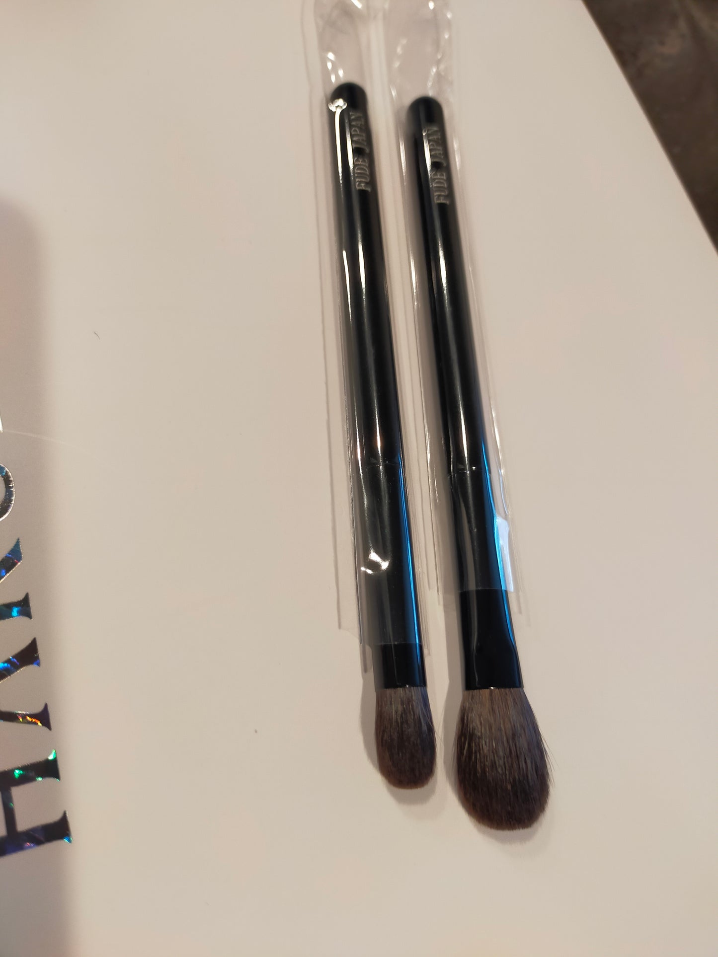 Fude Japan Eyeshadow  (the same as SUQQU Grey Squirrel brushes that were discontinued)