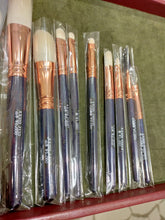 Загрузить изображение в средство просмотра галереи, Hakuhodo brushes with BLUE handles &amp; bronze ferrules (Limited) (Sep 2022)
