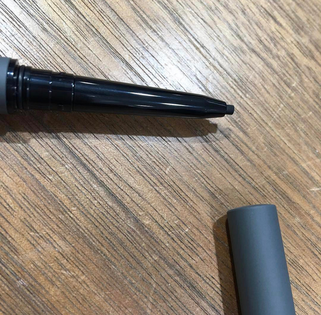 Three Crystal Vision Intensive Eyeliner