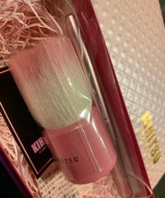 画像をギャラリービューアに読み込む, Kihitsu Flower Face Brush Pink &amp; Lip Brush Set MD18-1
