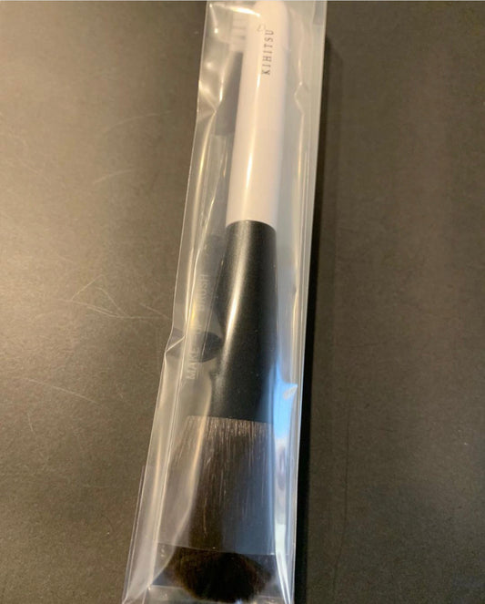 Kihitsu BP018 Cheek Brush (the same as Koyudo with  Kihitsu logo)