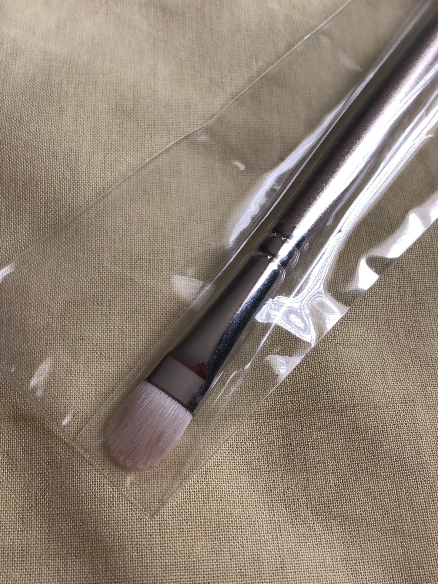 Hakuhodo J004 Eye Shadow Brush Round & Flat